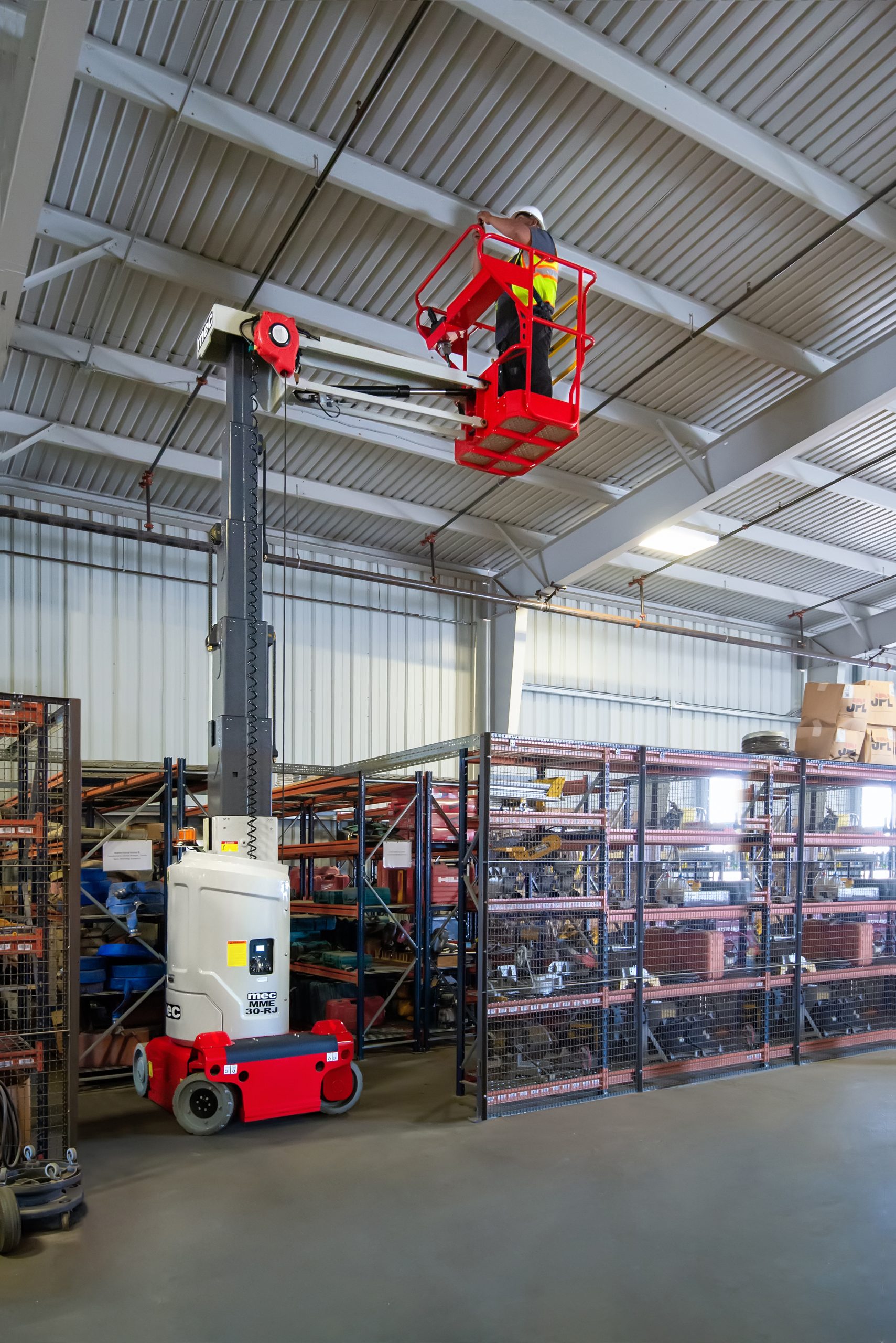 MEC ADDS TO MAST LINE With MME30 RJ MEC MEC ADDS TO MAST LINE With MME30 RJ MEC